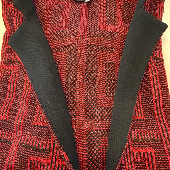 Ming Wang Red and Black Patterned Blazer - Picture 14 of 15